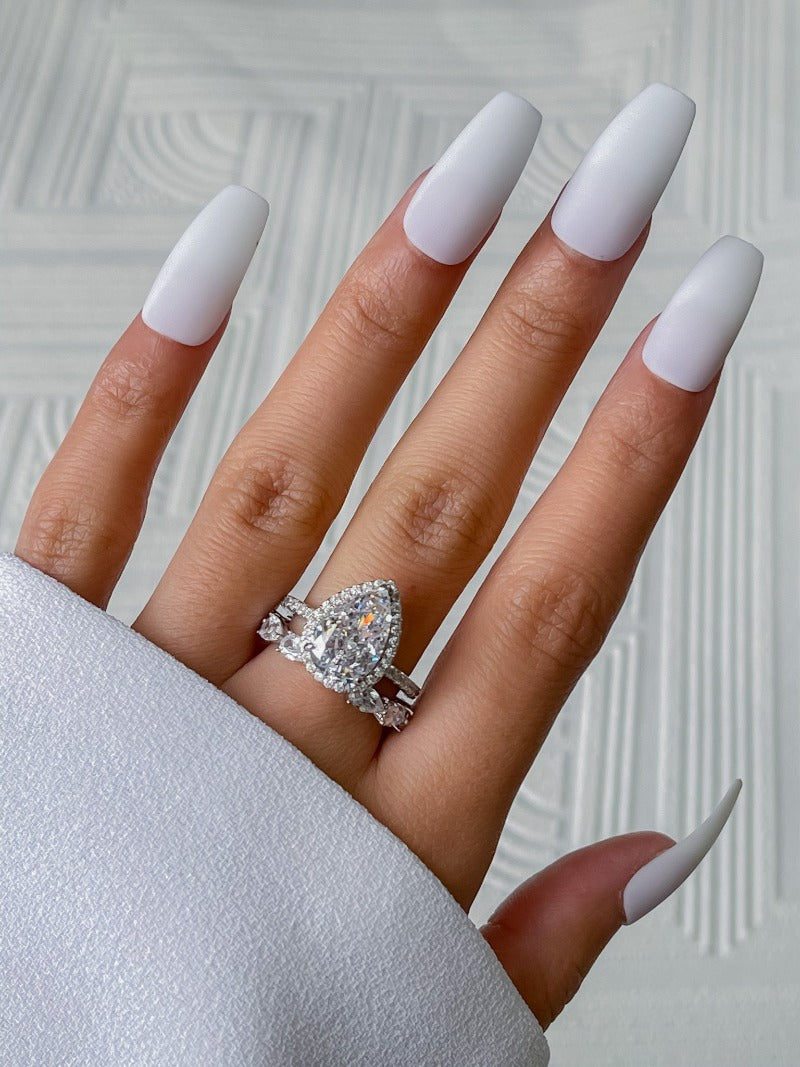 Eva Sterling Silver Band
