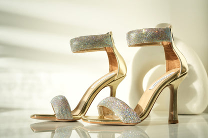Leila Diamante Gold Heels