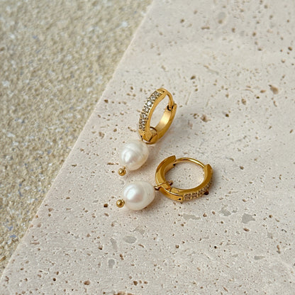 Megan Pearl Gold Earrings