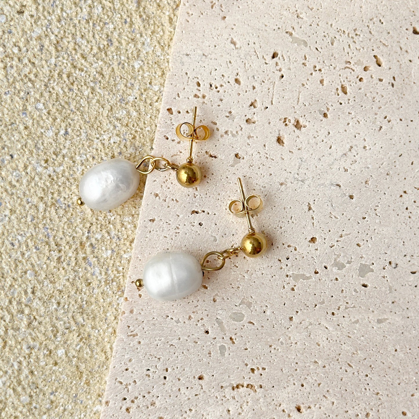 Maria Pearl Gold Earrings