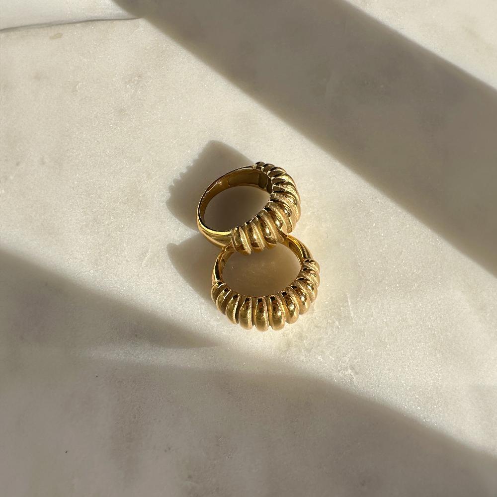 Gold Croissant Ring