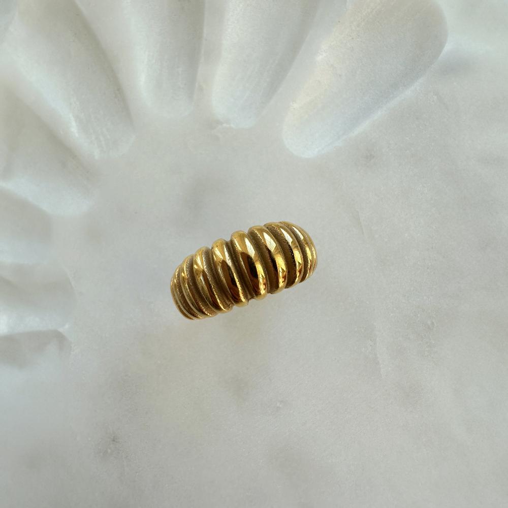 Gold Croissant Ring