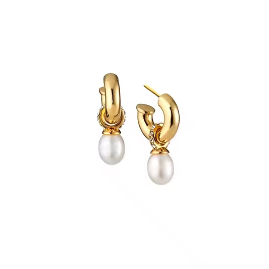 Clara Gold Pearl Earrings