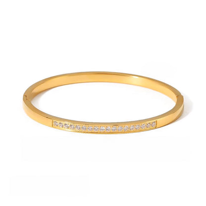 Amara Zircon Bangle