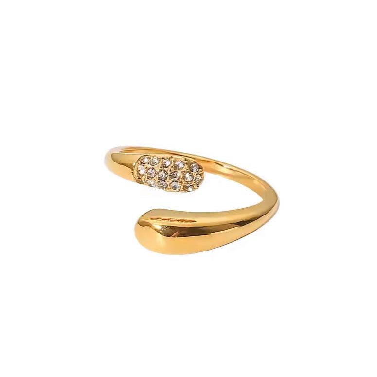 Elara Gold Zircon Adjustable Ring